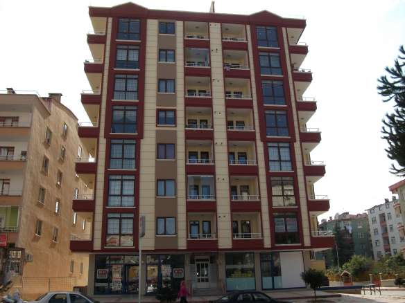 GÖLBAŞI SEĞMENLER MAH. IŞIN GÖLDE LÜX SİTEDE SATILIK DAİRE